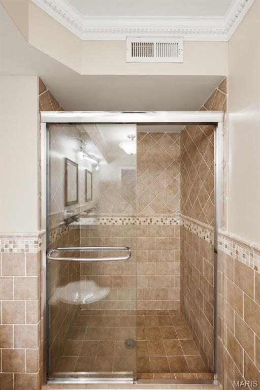 Cambridge Courts Condo - Residential