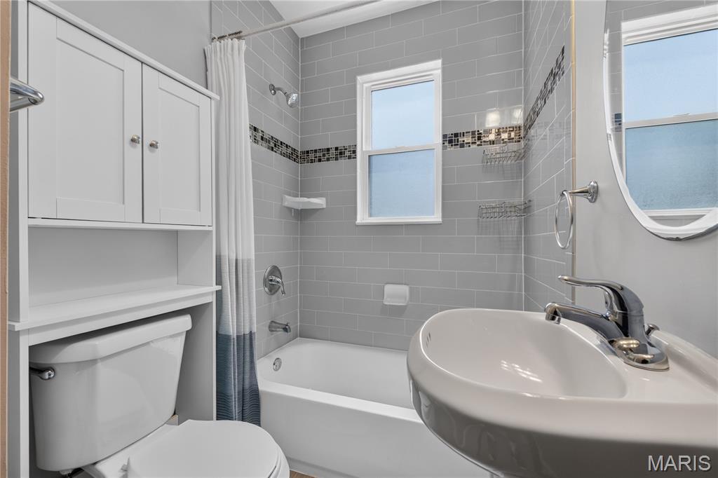 Ramona Heights - Residential