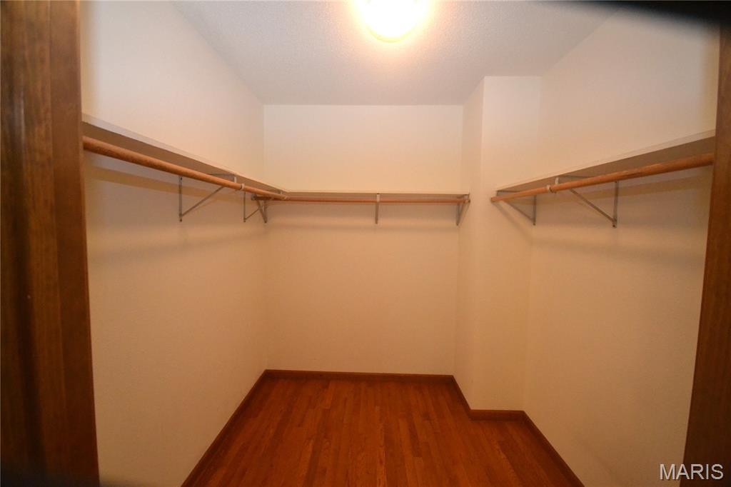 Meadowbruck Lake Estates - Residential