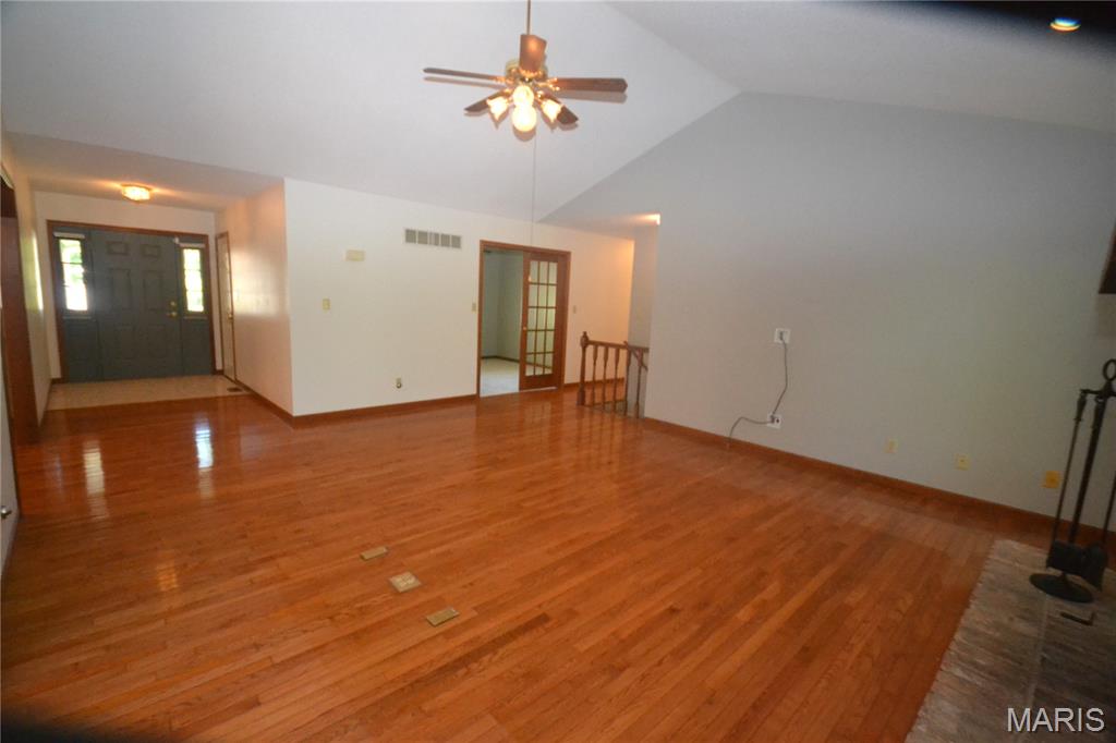 Meadowbruck Lake Estates - Residential