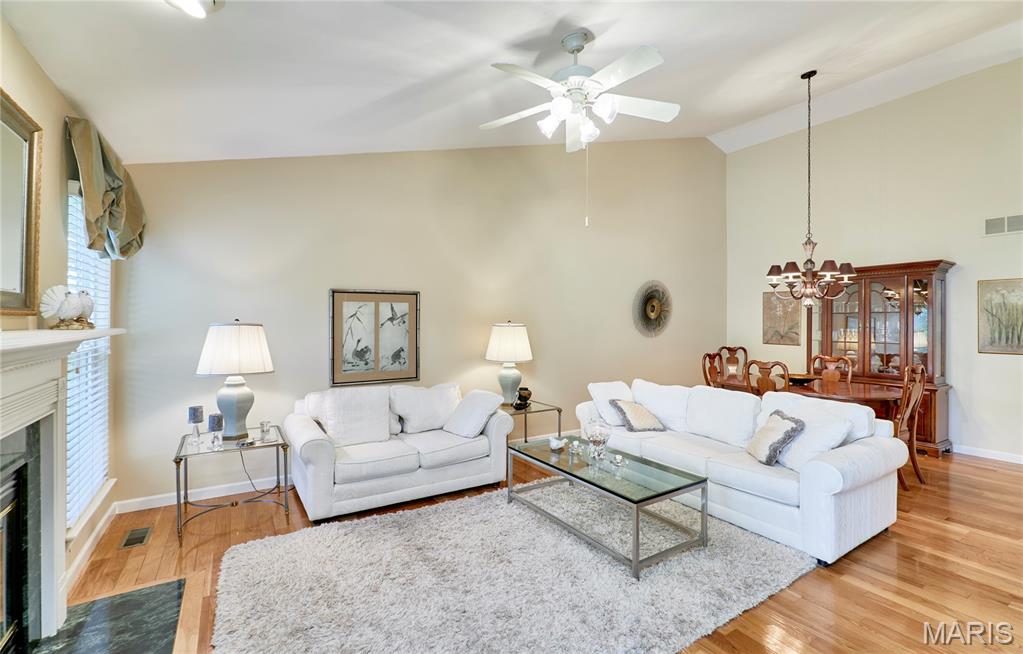 Villas At Kensington - Residential