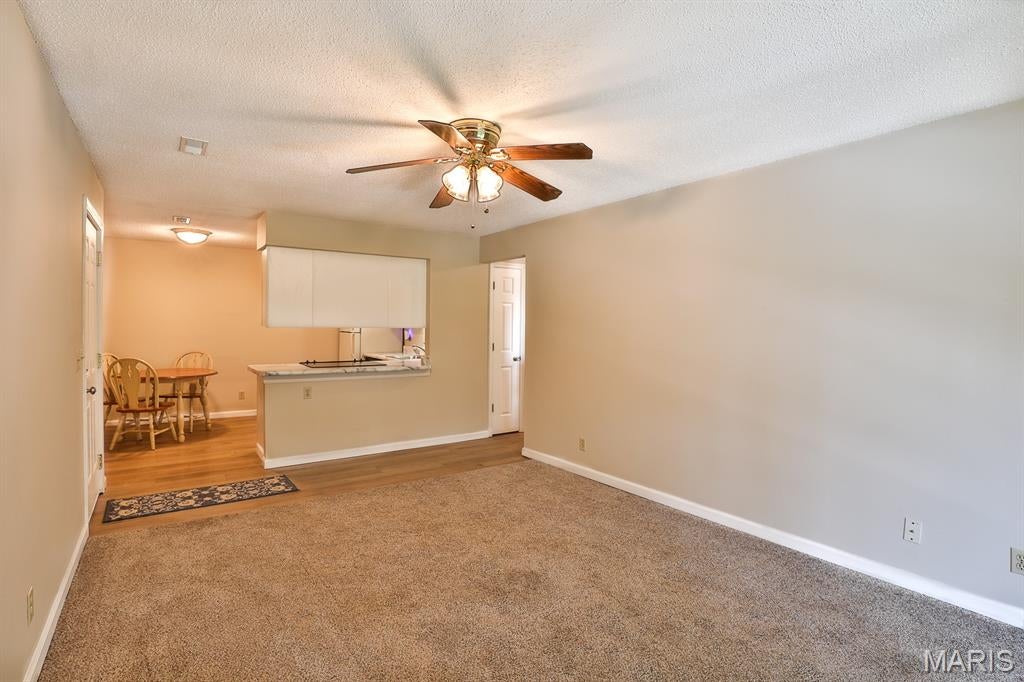 Summergate Garden Condos Ph3 - Residential