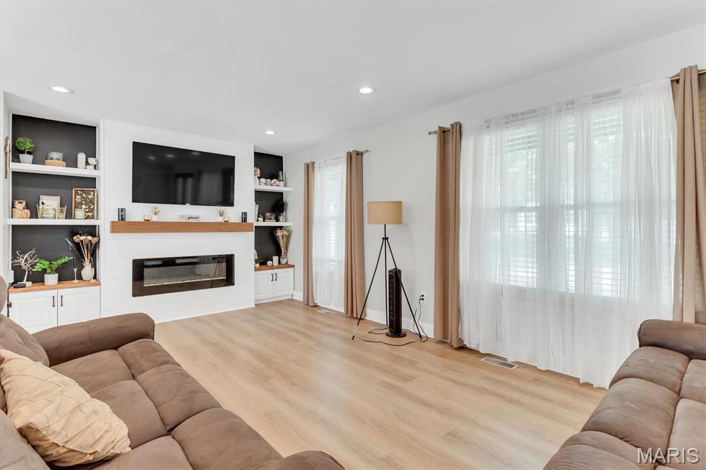 Oakbriar Estates A Sec Of Chestnut - Residential