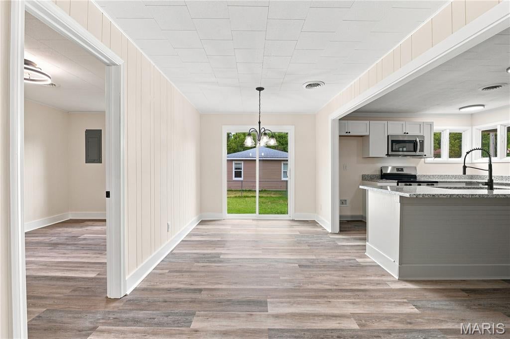 First Chamber Commerce Add - Residential
