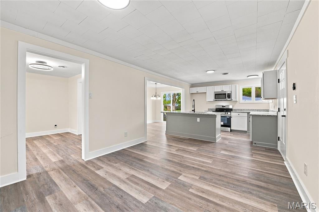 First Chamber Commerce Add - Residential