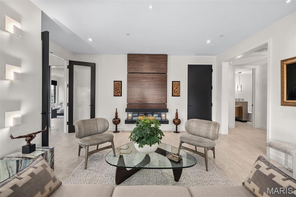 Plaza in Clayton - Residential