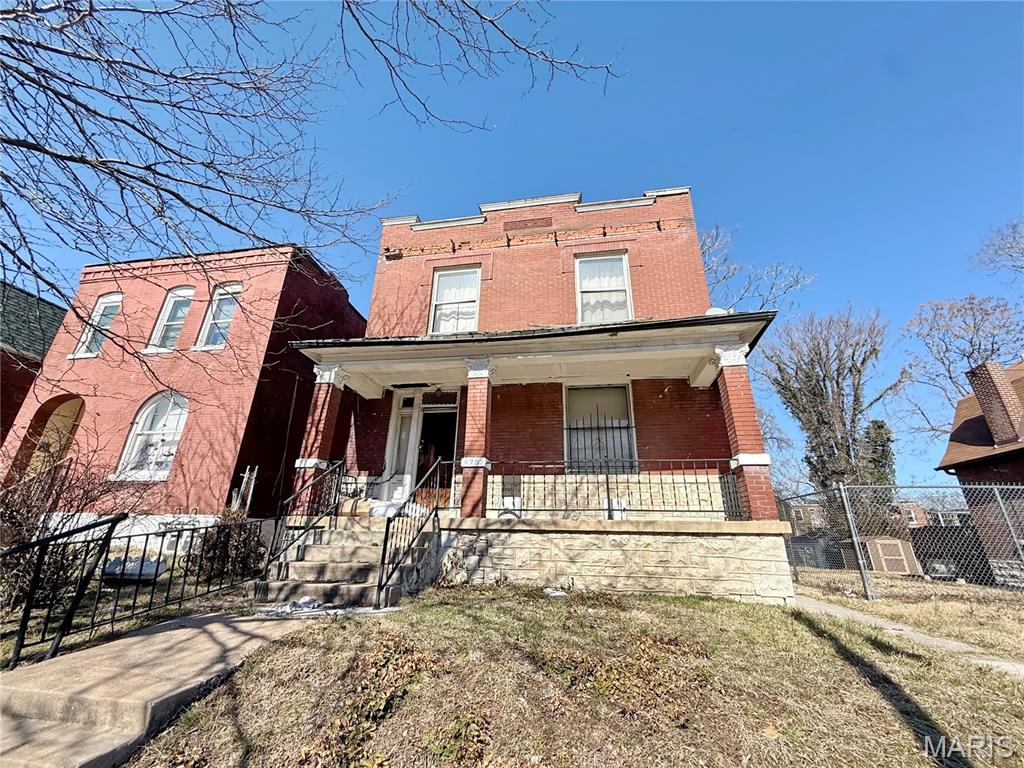 ATTENTION INVESTORS! This is THE ONE - Historic two story brick charmer, great location, close to all St Louis sights, new NGA Campus, shopping, restaurants, highways and all other amenities! Bring this great sized 2 story home back to its beauty. This is an awesome buy for investors or a homeowner occupant with a vision! Great investment opportunity - could be a tear down & build a brand new home or rehab it's current structure and bring it back to life. Tons of brick could also be used to re-sell. STL City has lots of opportunities for investors - this property may qualify for credits/ benefits due to its location. Opportunity Zones are economically-distressed areas where new investments may be eligible for preferential tax treatment. Utilize the large lot and make it cash flow again. Last chance to make a smart investment move this quarter/ end of year. Priced to sell. Could also be purchased with 4762 Labadie Avenue, St Louis, Missouri 63115 as a package deal. CALL NOW!!