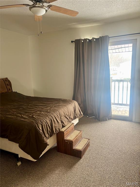 Plaza Twnhse Condo - Residential