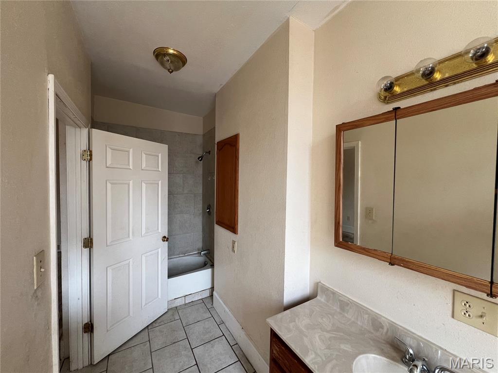 Hunter & Russells Add - Residential Income