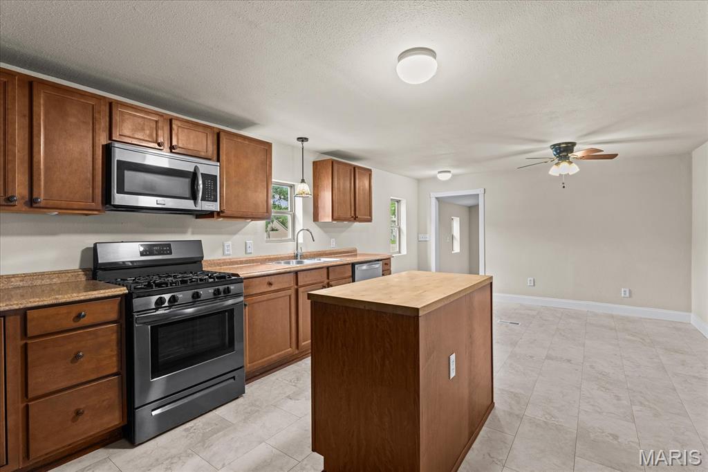 Sanger Camp & Co Add - Residential