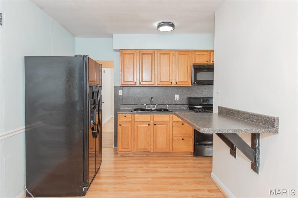 Lindenwood Add - Residential Lease