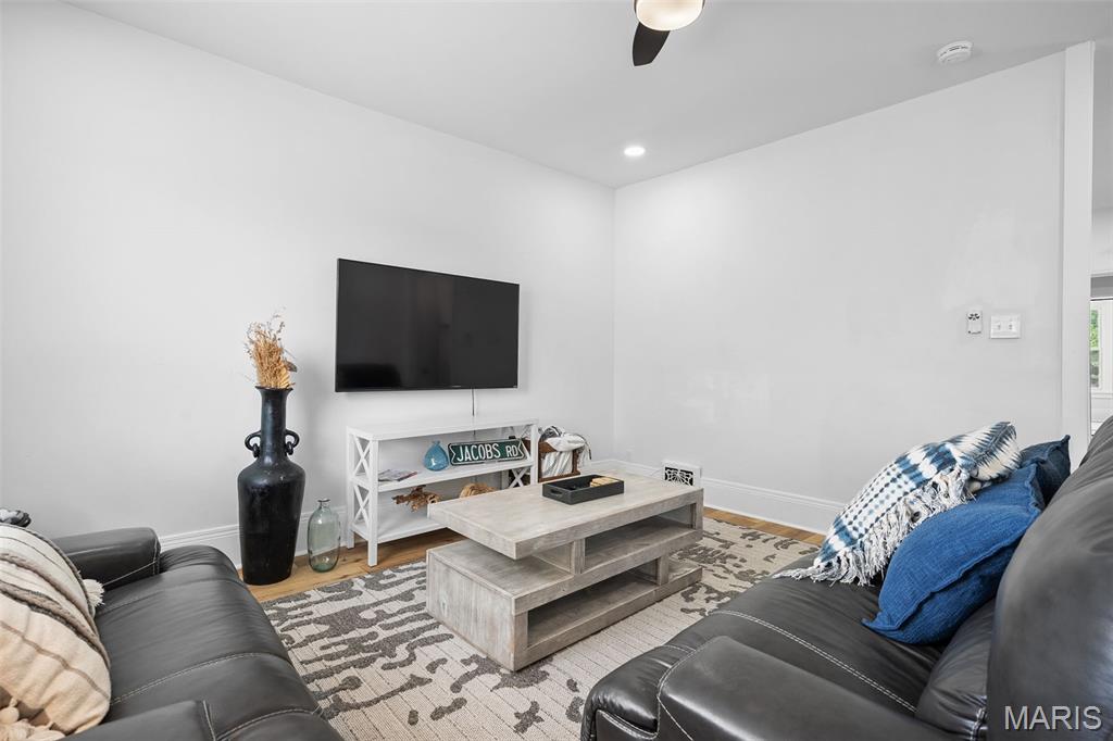 Volas Add - Residential Income