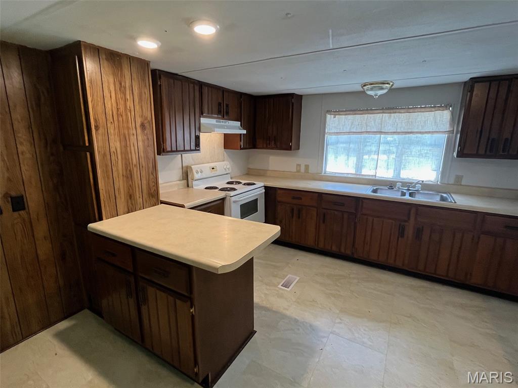 Randy Heights 02 - Residential