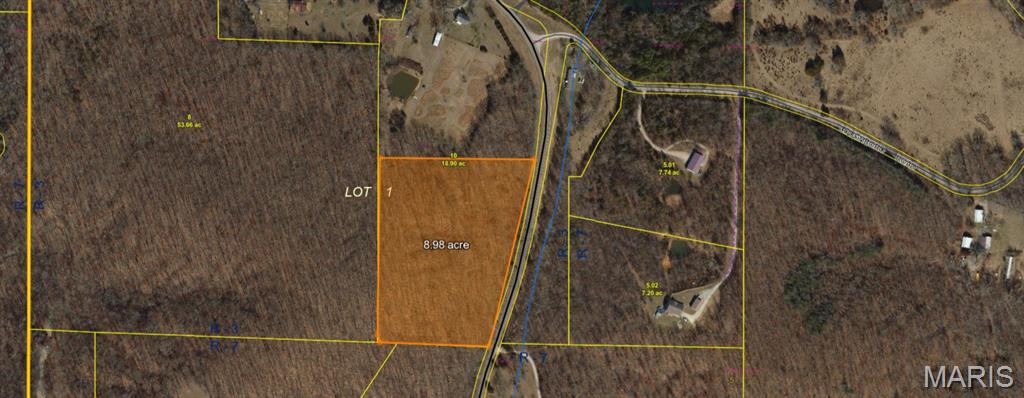 The perfect place to build your dream home. Private and peaceful and loaded with wildlife. No HOA, no restrictions and just minutes from Park Hills and Farmington.