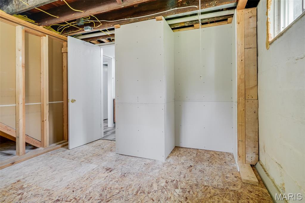 Wolfs Sub - Residential