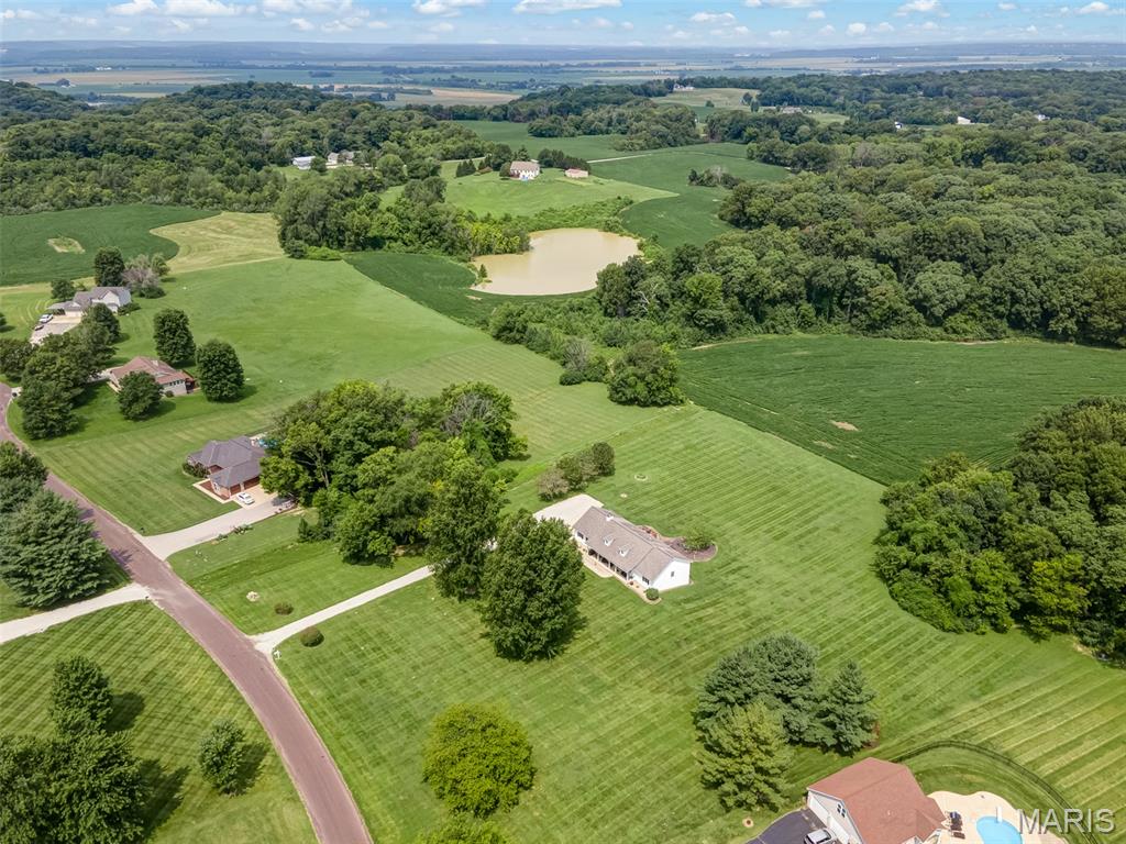 Tarathan Oaks - Residential