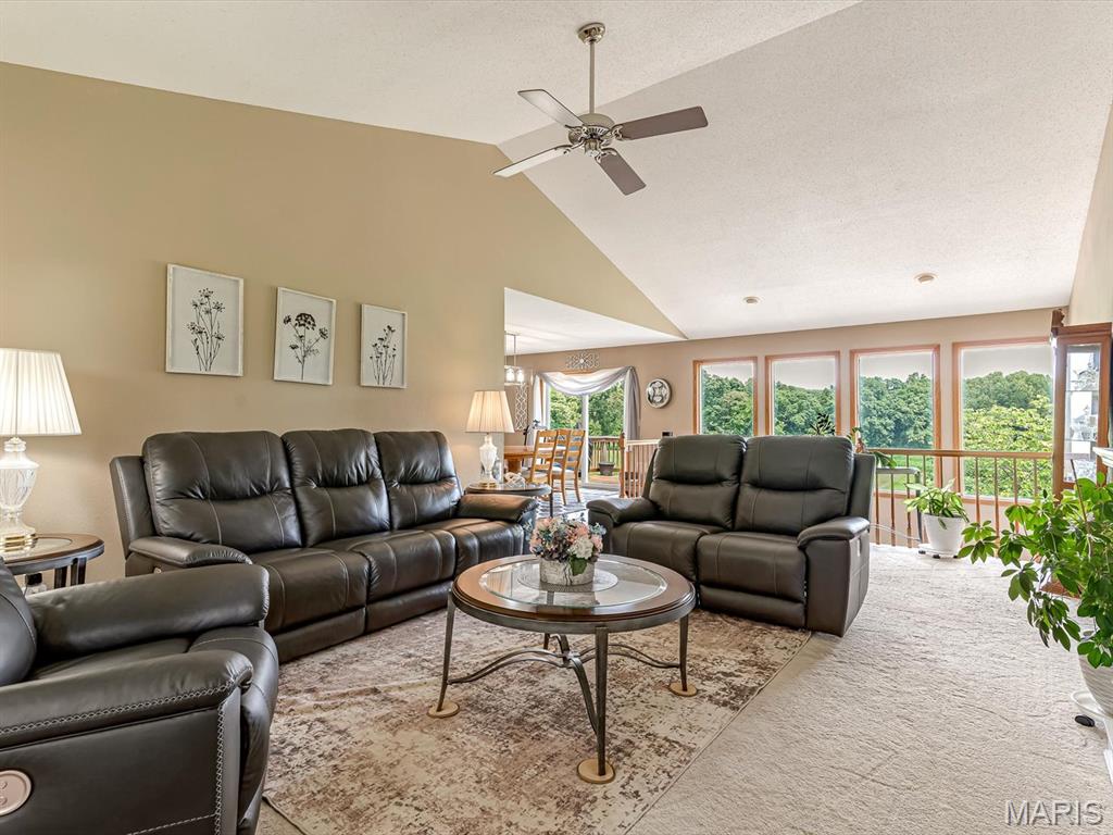 Tarathan Oaks - Residential