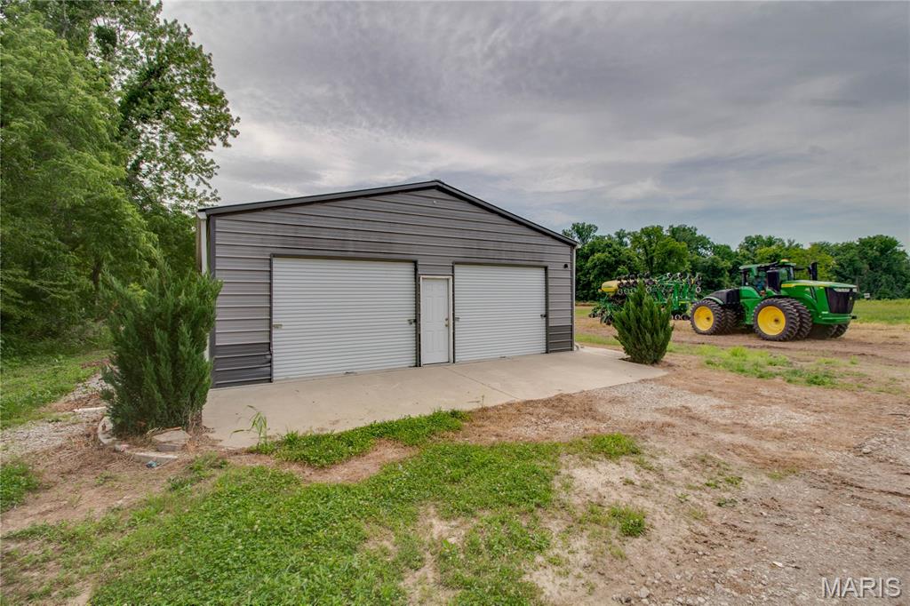 Not in a subdivision - Farm