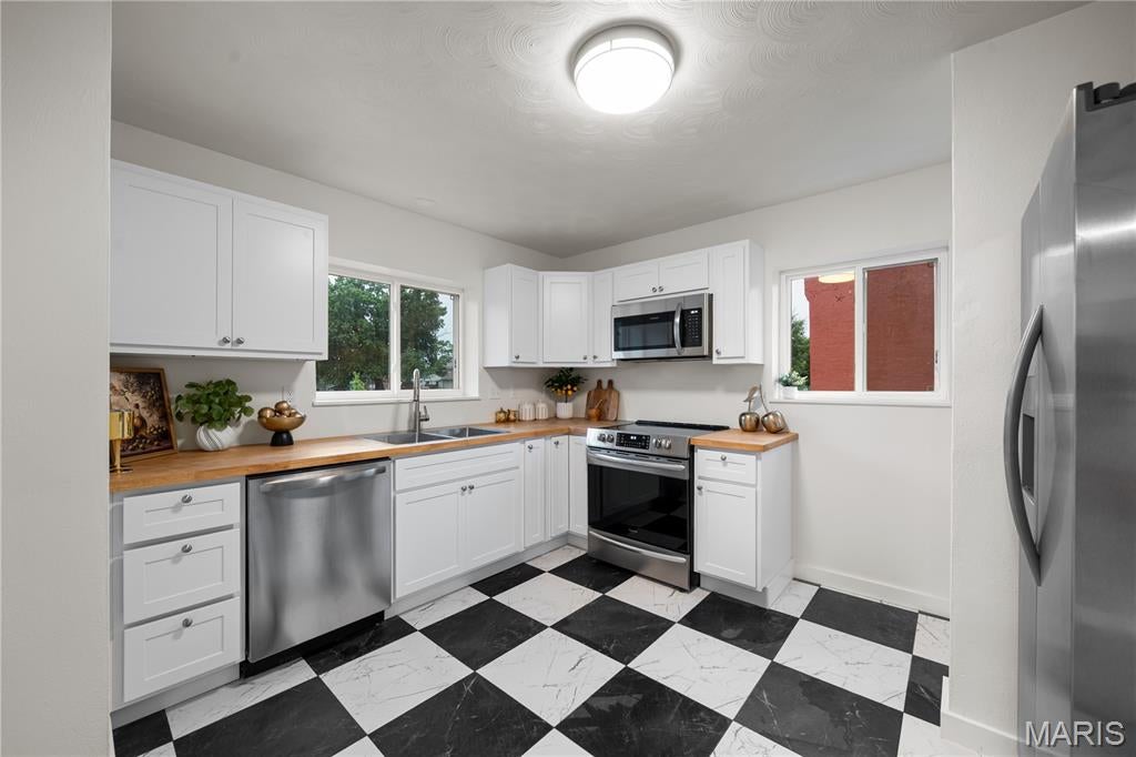 Newport Heights Add 03 - Residential