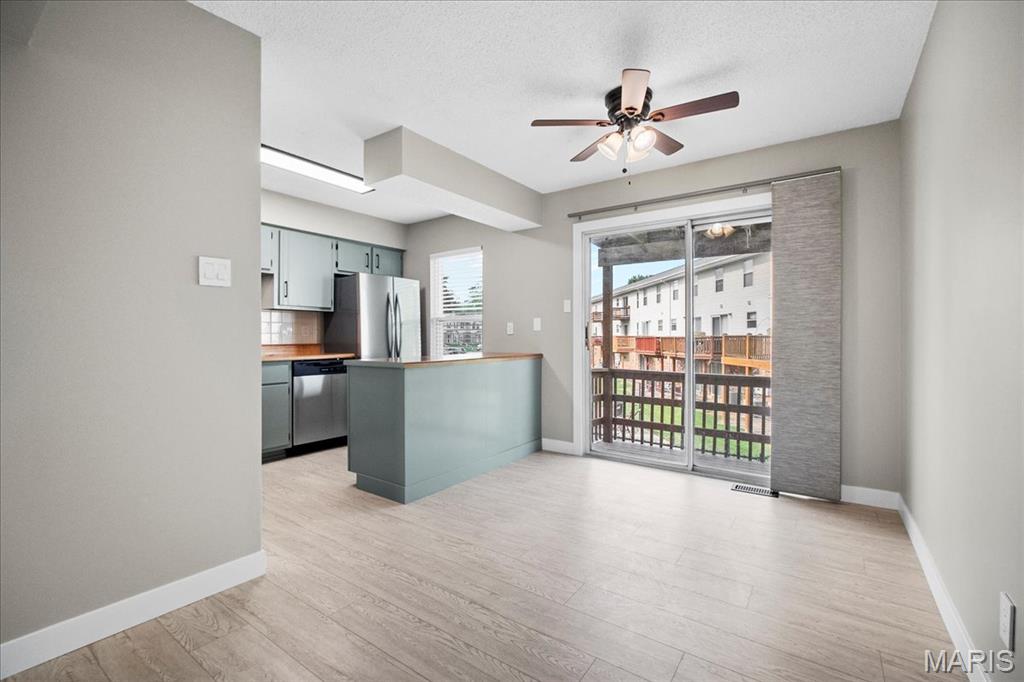 St Peters Condos Ph4 - Residential Lease