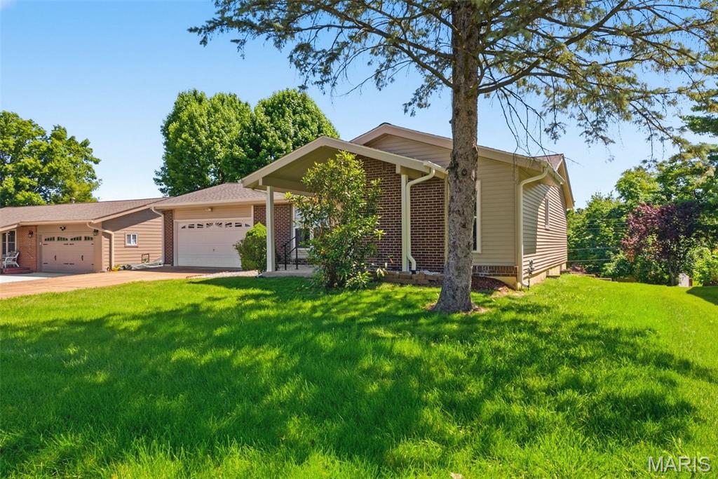Bentley Manor 2 - Residential