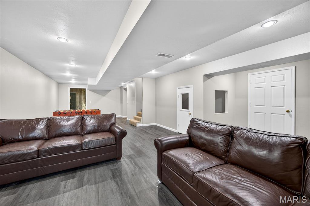 Lsl Pines #2 - Residential