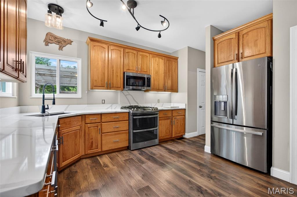 Lsl Pines #2 - Residential