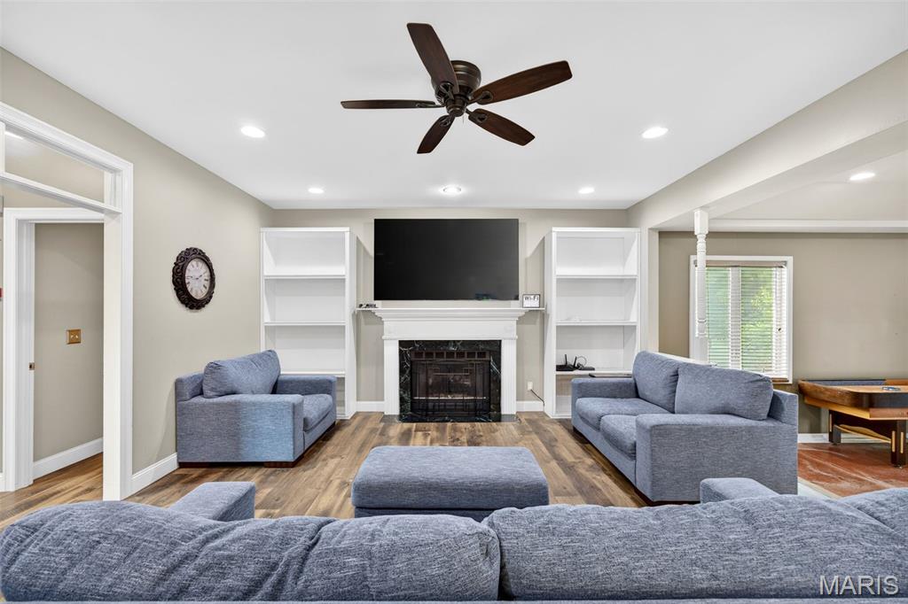 Lsl Pines #2 - Residential