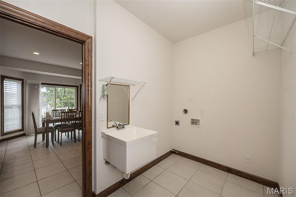 Avondale Heights #10 - Residential