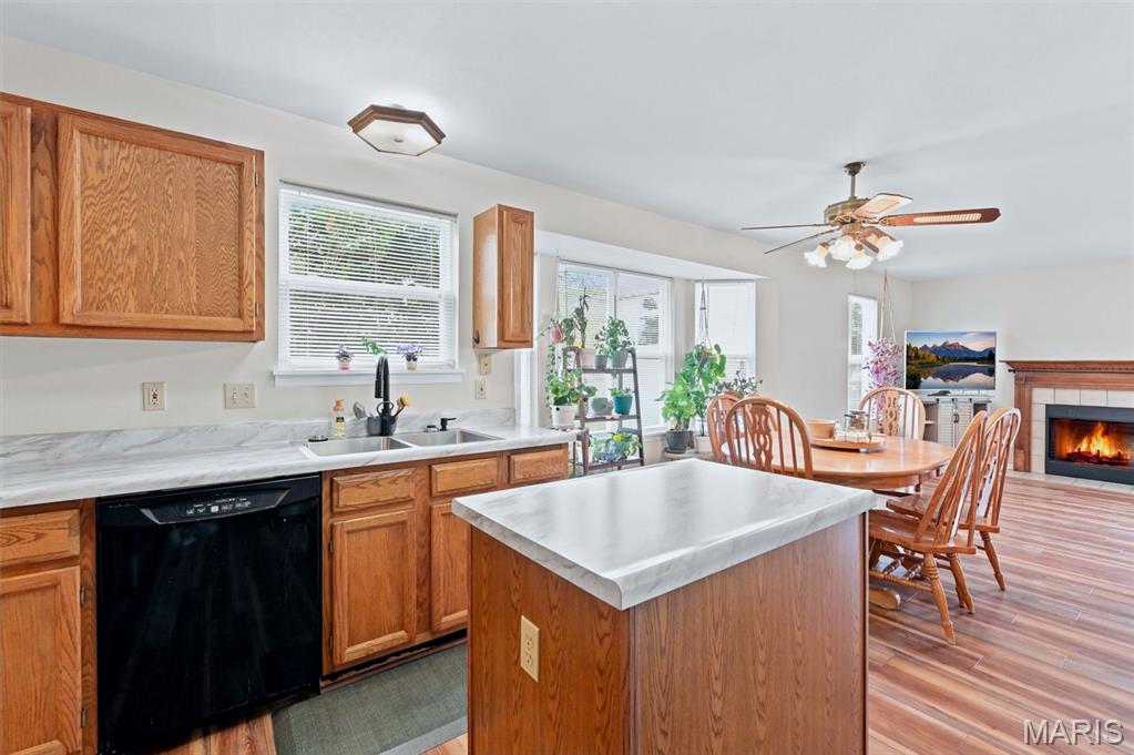 Villages Of Barrington Downs Ascot - Residential