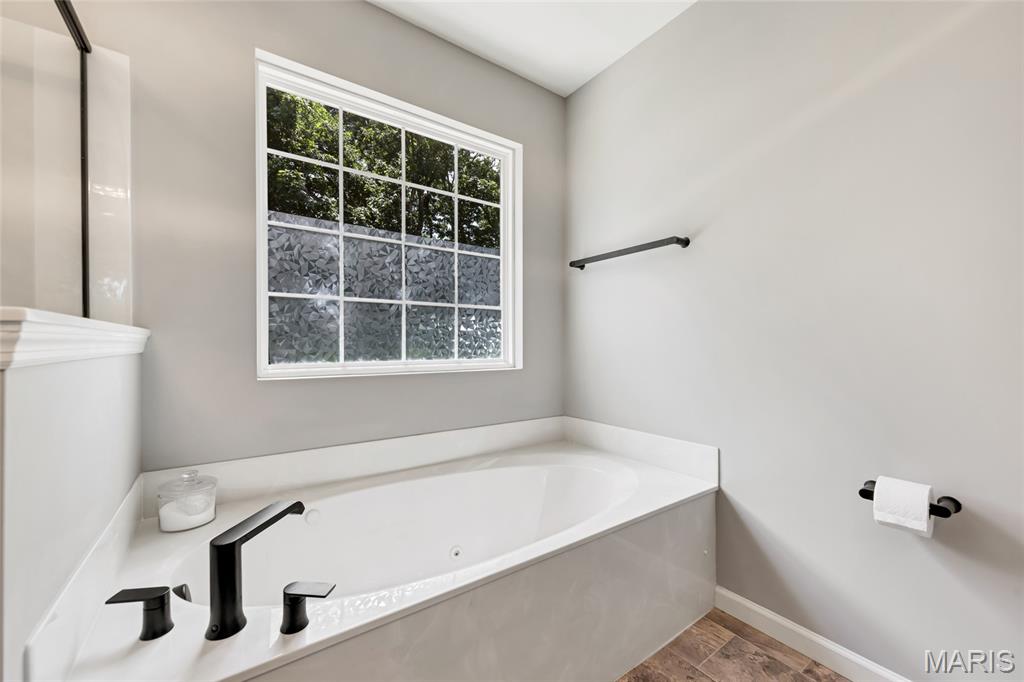 Oaks At Lexington - Residential