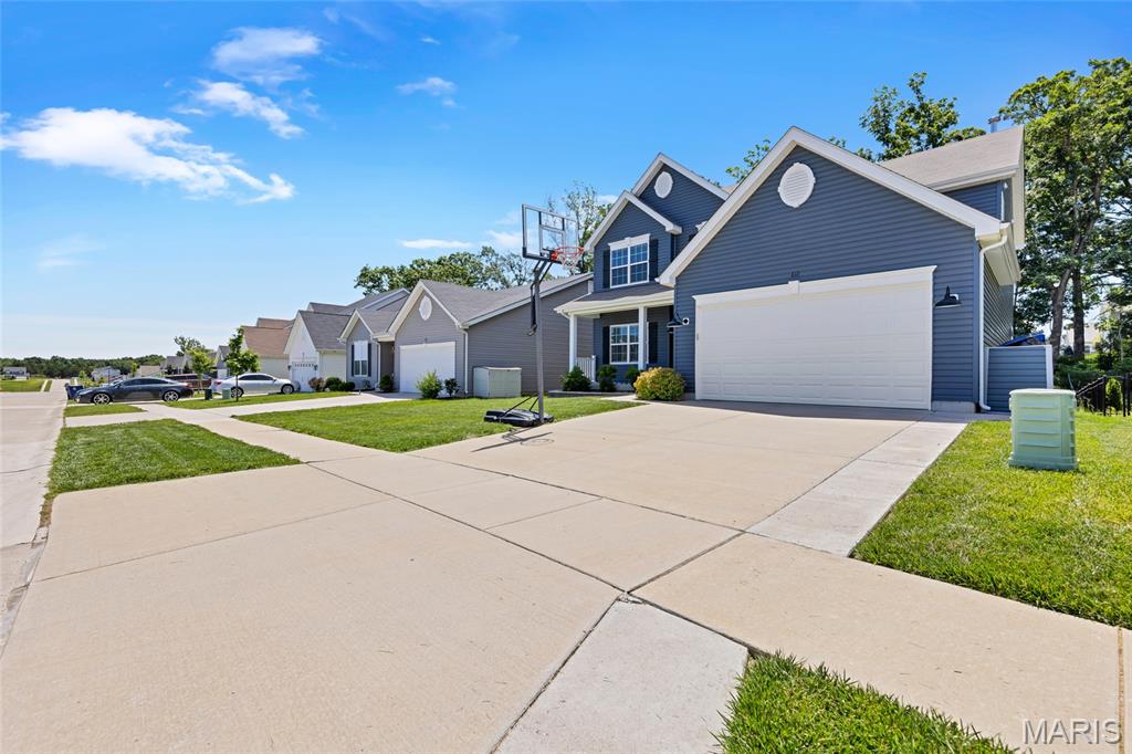 Oaks At Lexington - Residential