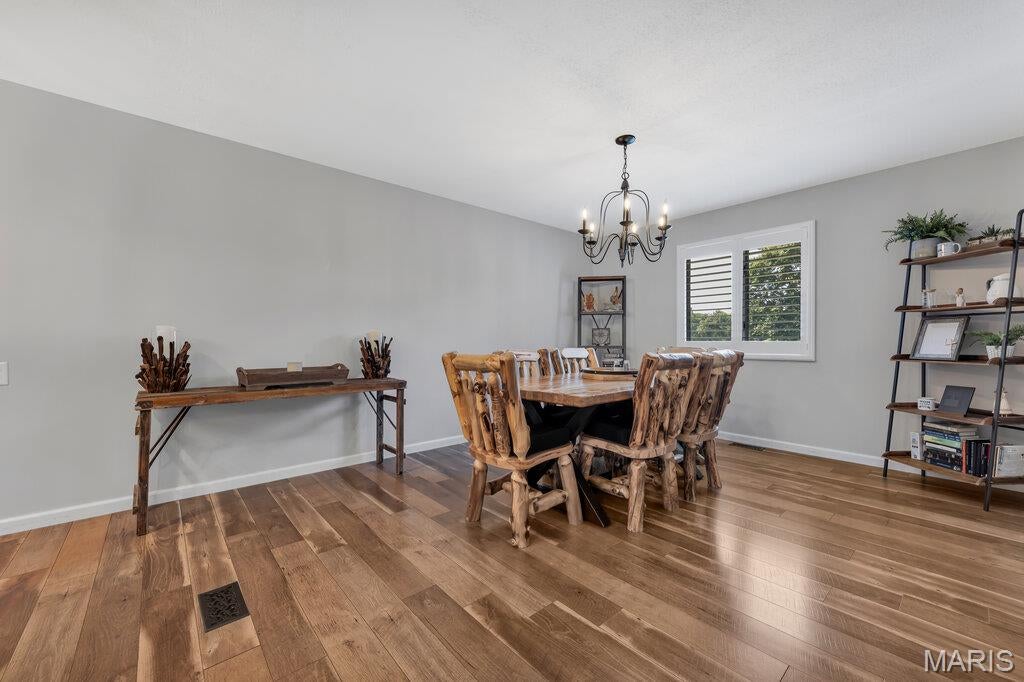 Country Oak Estate - Residential