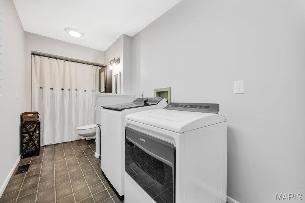 Country Oak Estate - Residential