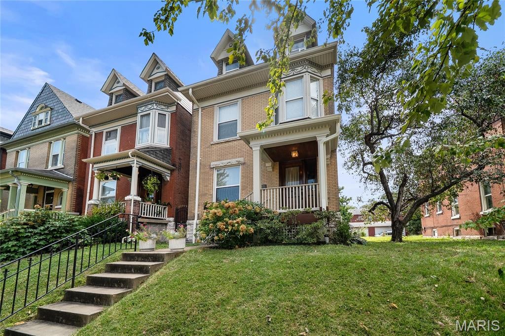 Tyler Place - Residential