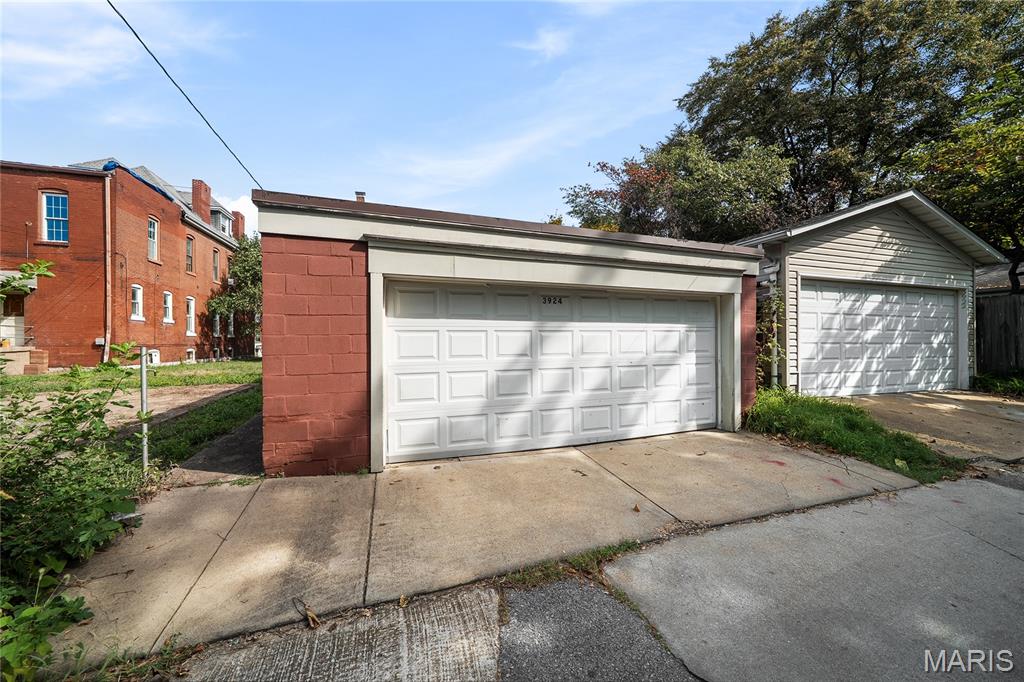 Tyler Place - Residential