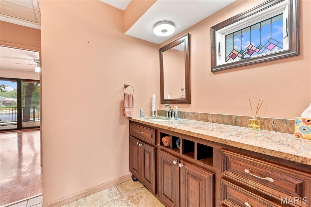 Harbor Pt Estate - Residential