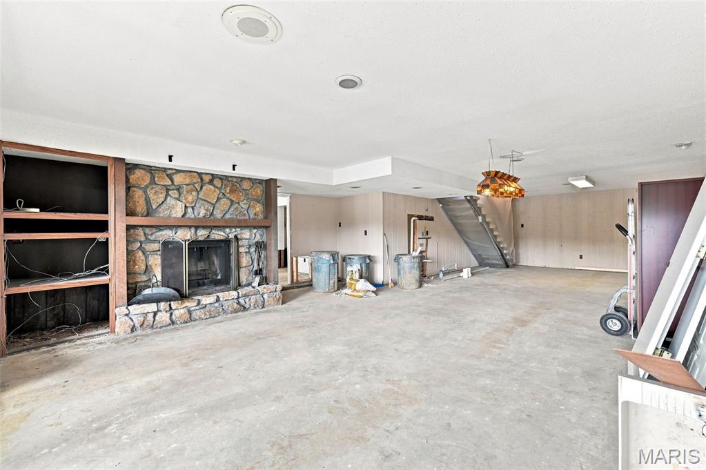 Harbor Pt Estate - Residential