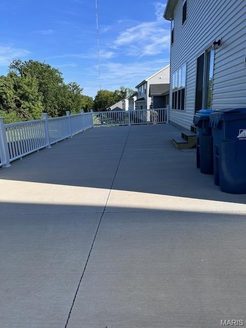 Lions Chase One - Residential Lease