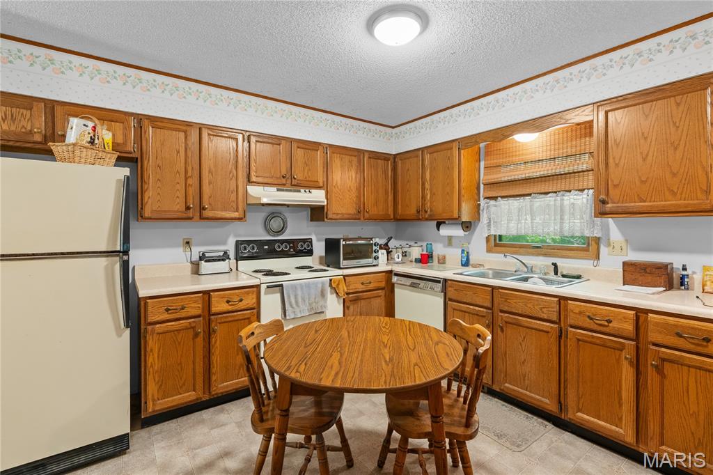 Walnut Crest - Residential