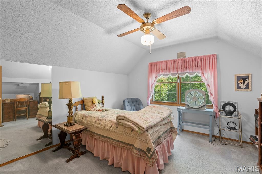 Walnut Crest - Residential