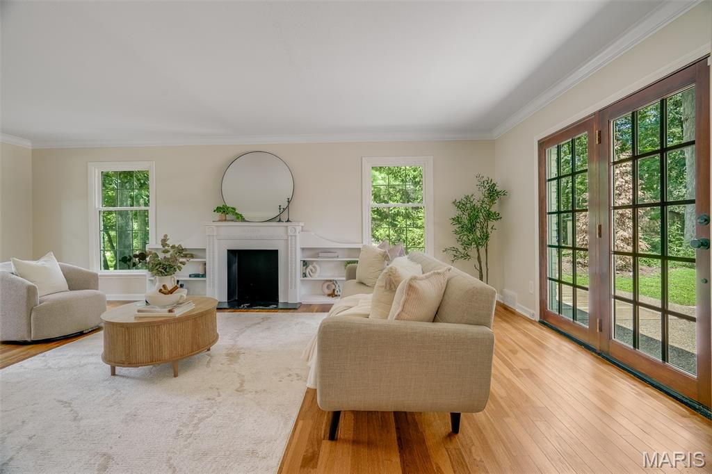 Windsor Forest 3 - Residential