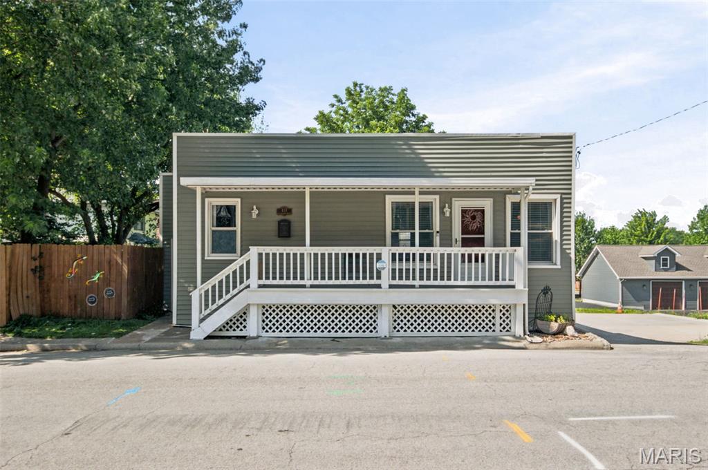 City/St Charles - Residential