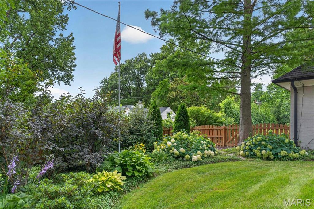 Jewel Duke Estates - Residential