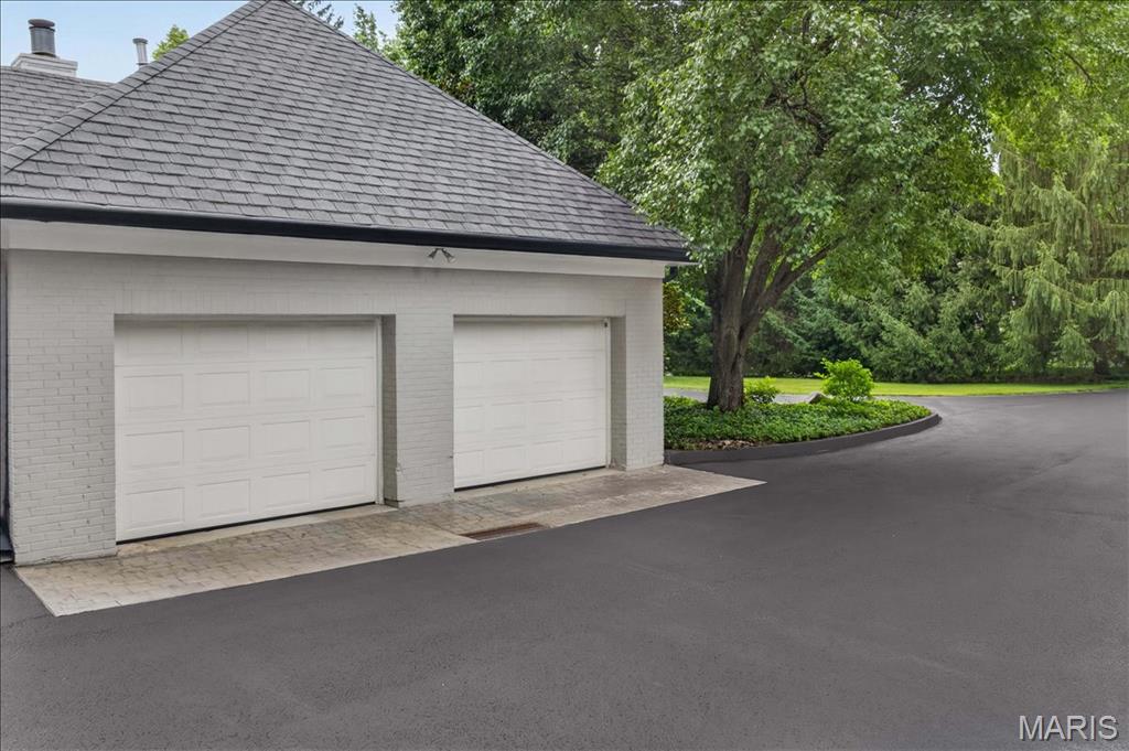 Jewel Duke Estates - Residential