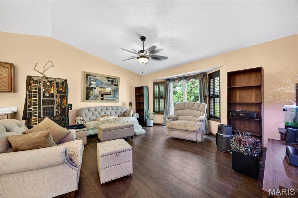 Golden Oaks #2 Ph2 - Residential