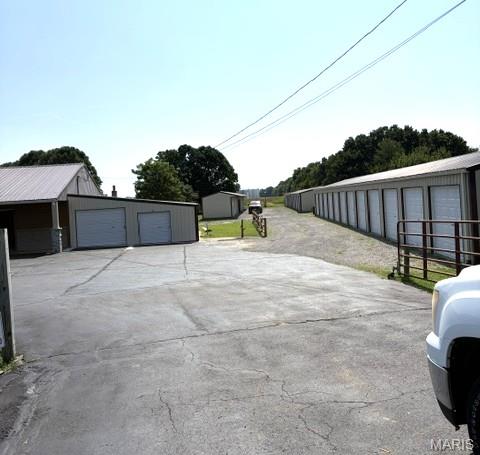 Versatile Estate - Commercial Sale