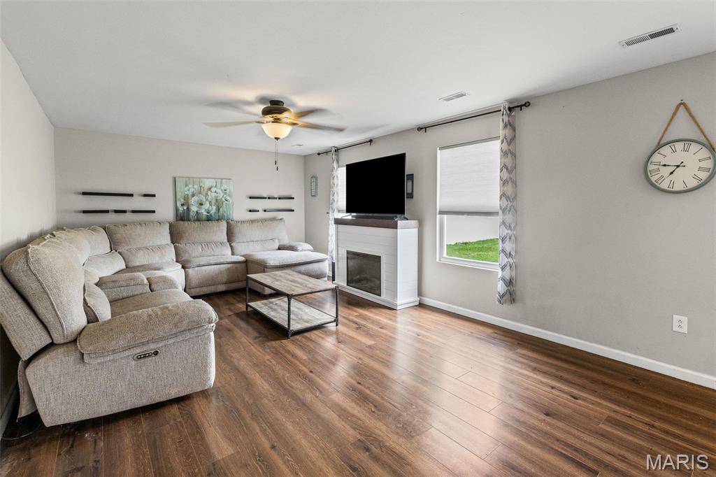 REUNION - Residential