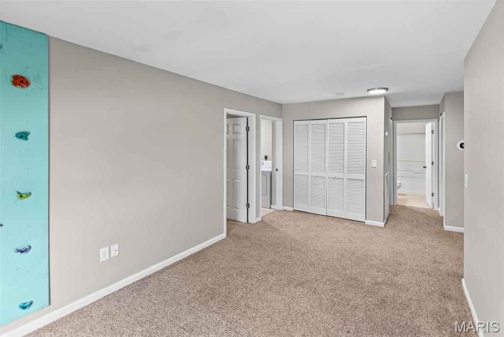 REUNION - Residential