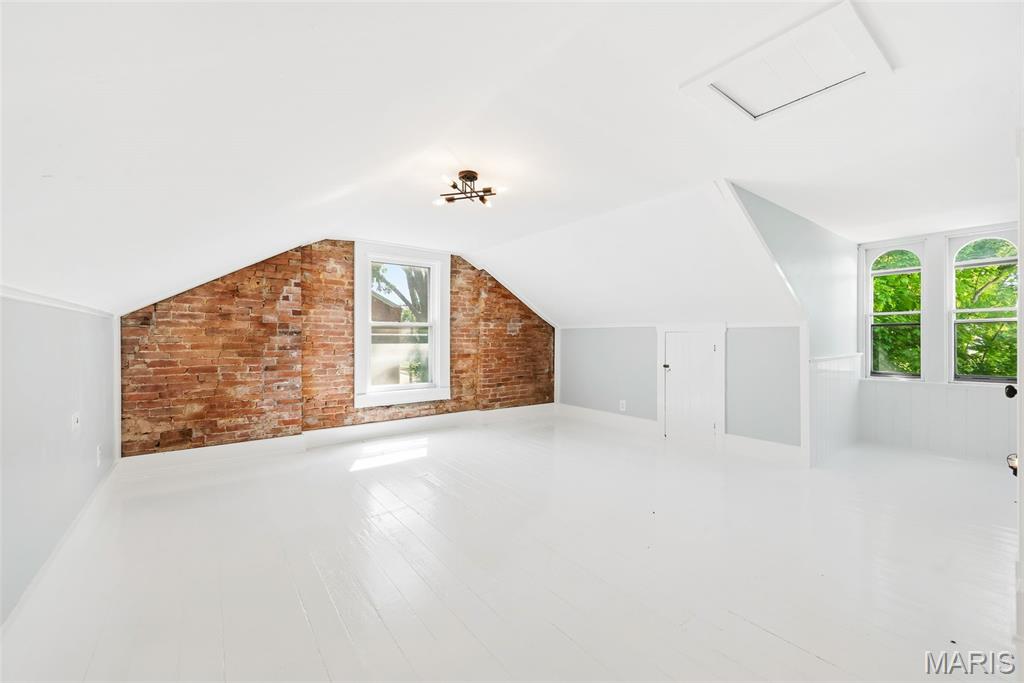 Eugene Gauss Add - Residential